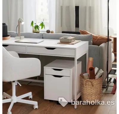 Продам письменный стол с двумя ящиками Ikea